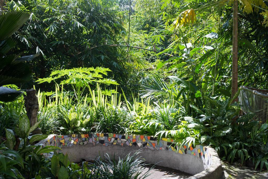 Serenity House Hotel Ubud  Exterior photo